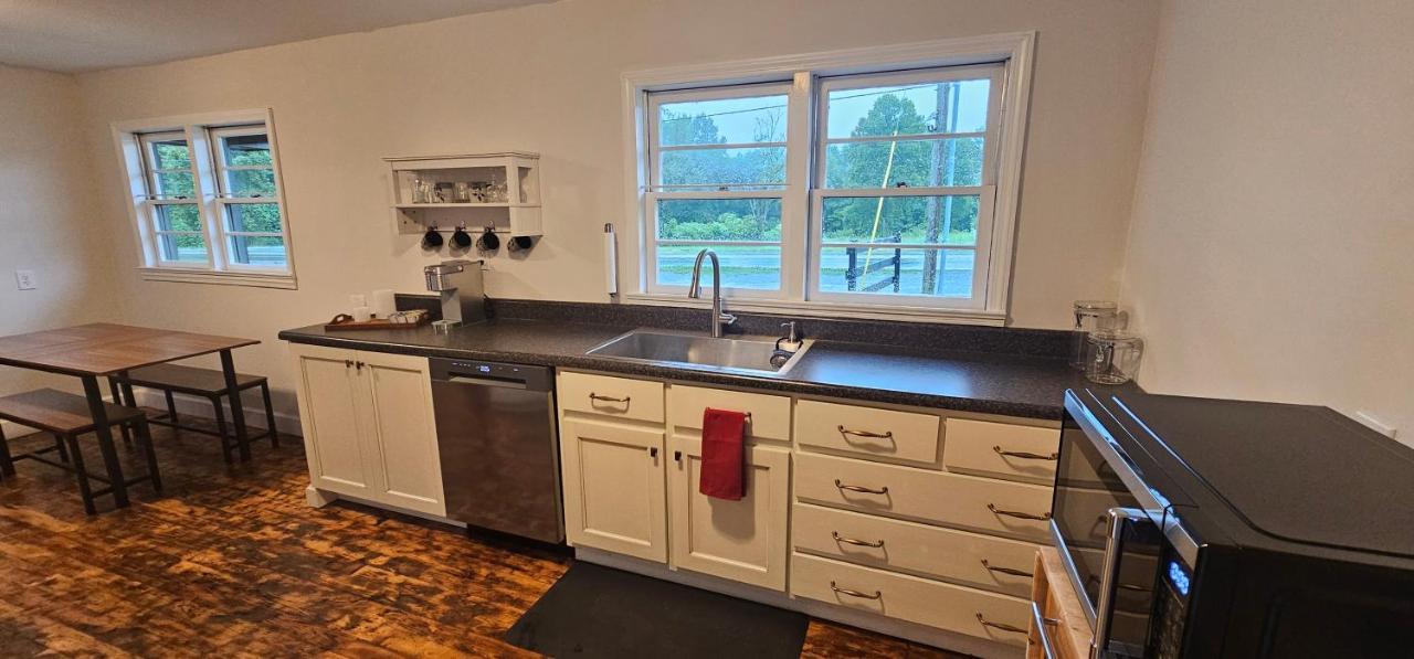 Cozy Compass House Hotel Tellico Plains Exterior photo
